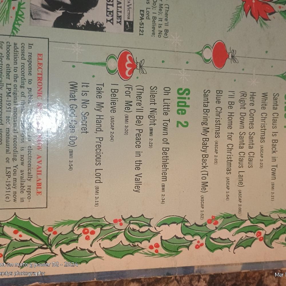 Elvis Christmas Album - Blue Cover Pristine Condition Brand New. - Picture 7 of 7